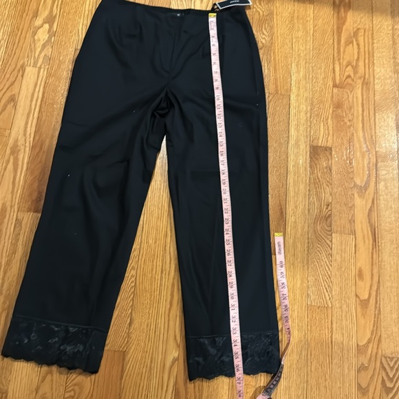 Ladies NWT ALFANI size 10 capris - Picture 10 of 11